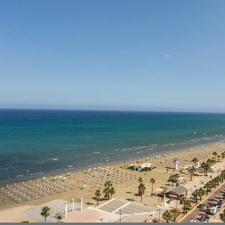 Elena Court Apt 401 Apartment Larnaca Exterior photo