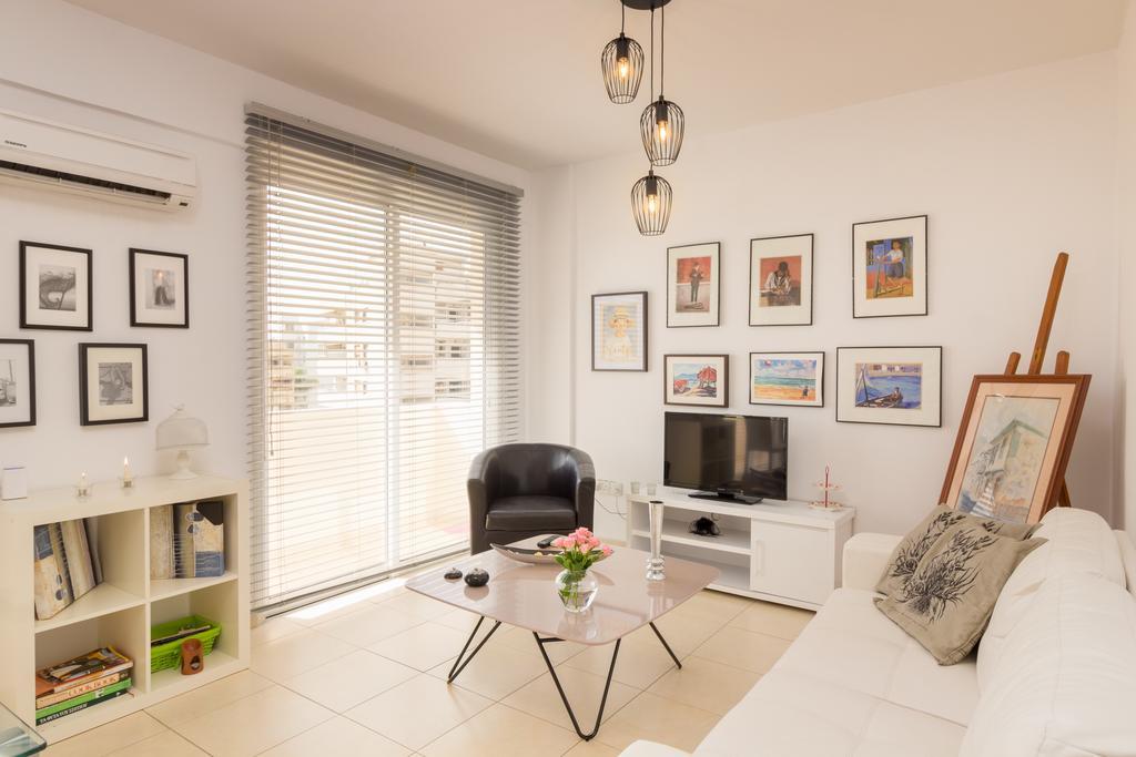 Elena Court Apt 401 Apartment Larnaca Exterior photo